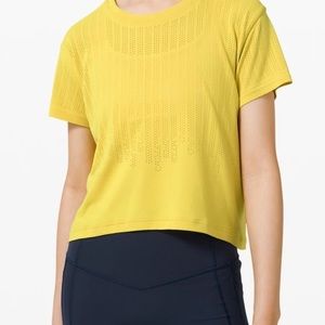 Lululemon Train To Be short sleeve Tee